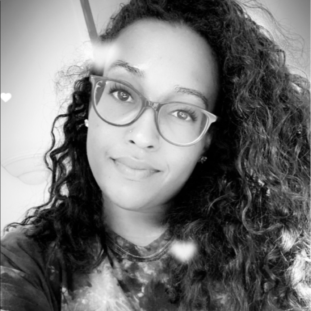 Meet your Posher, Curlscurvs